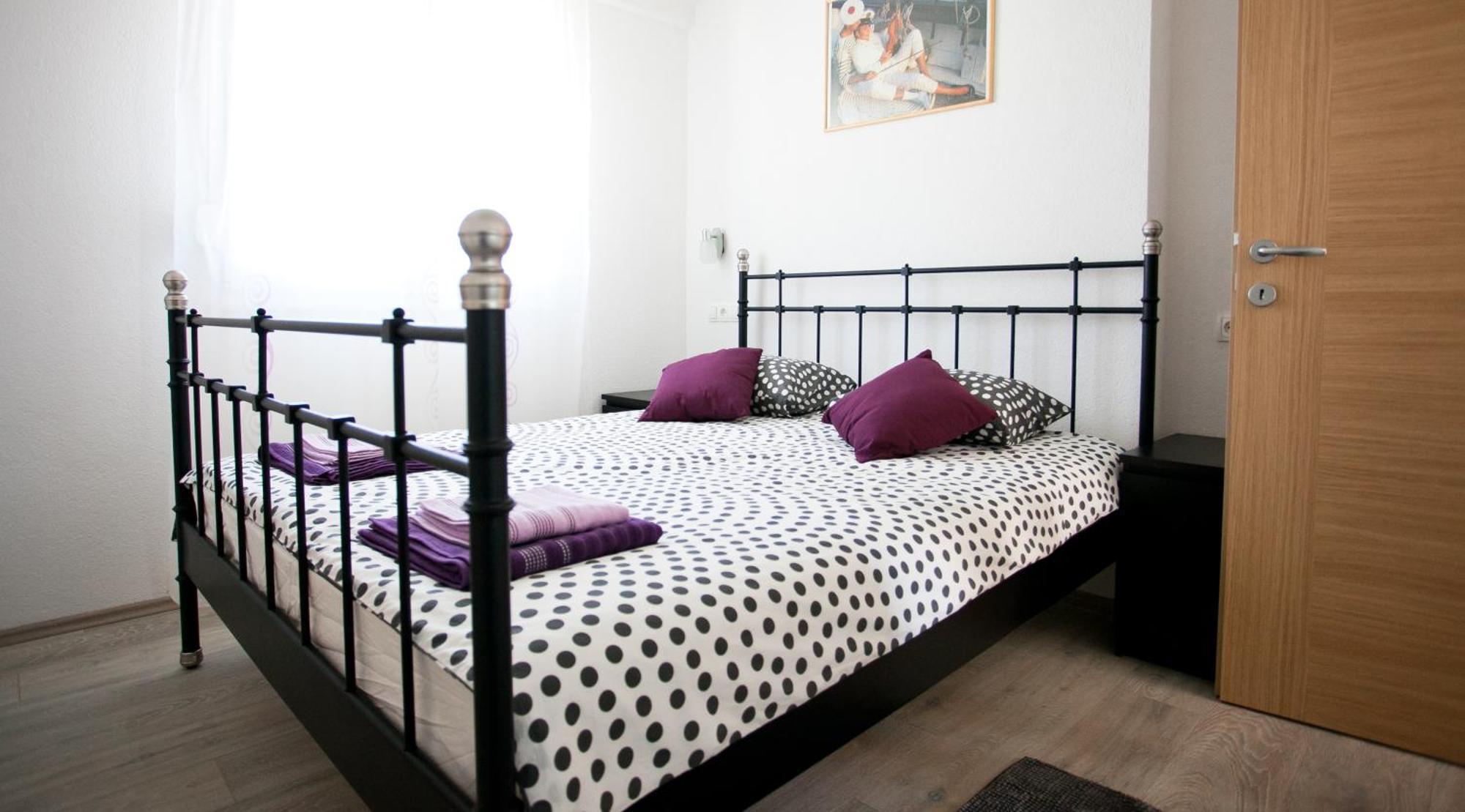 Apartments Medvid Trogir Szoba fotó