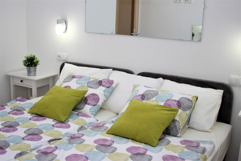 Apartments Medvid Trogir Kültér fotó